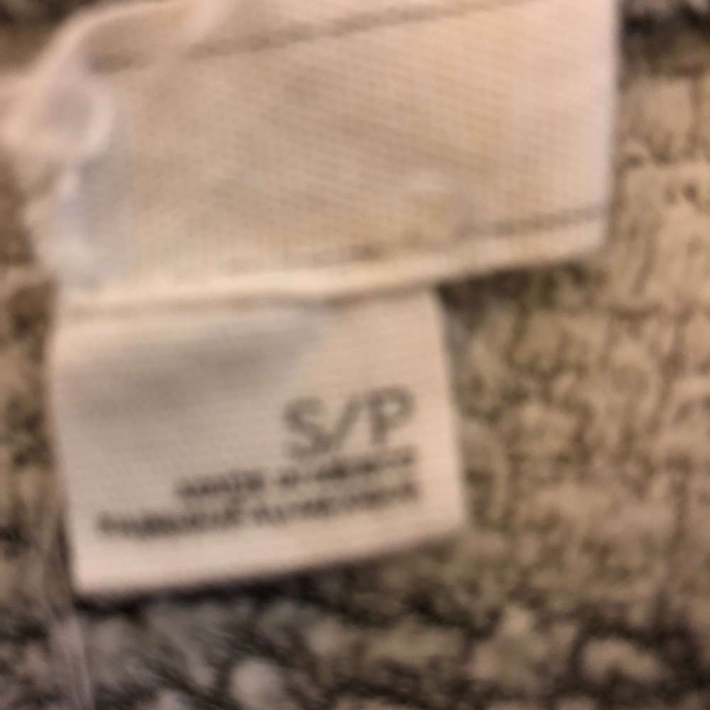 Top - Picture 2 of 2